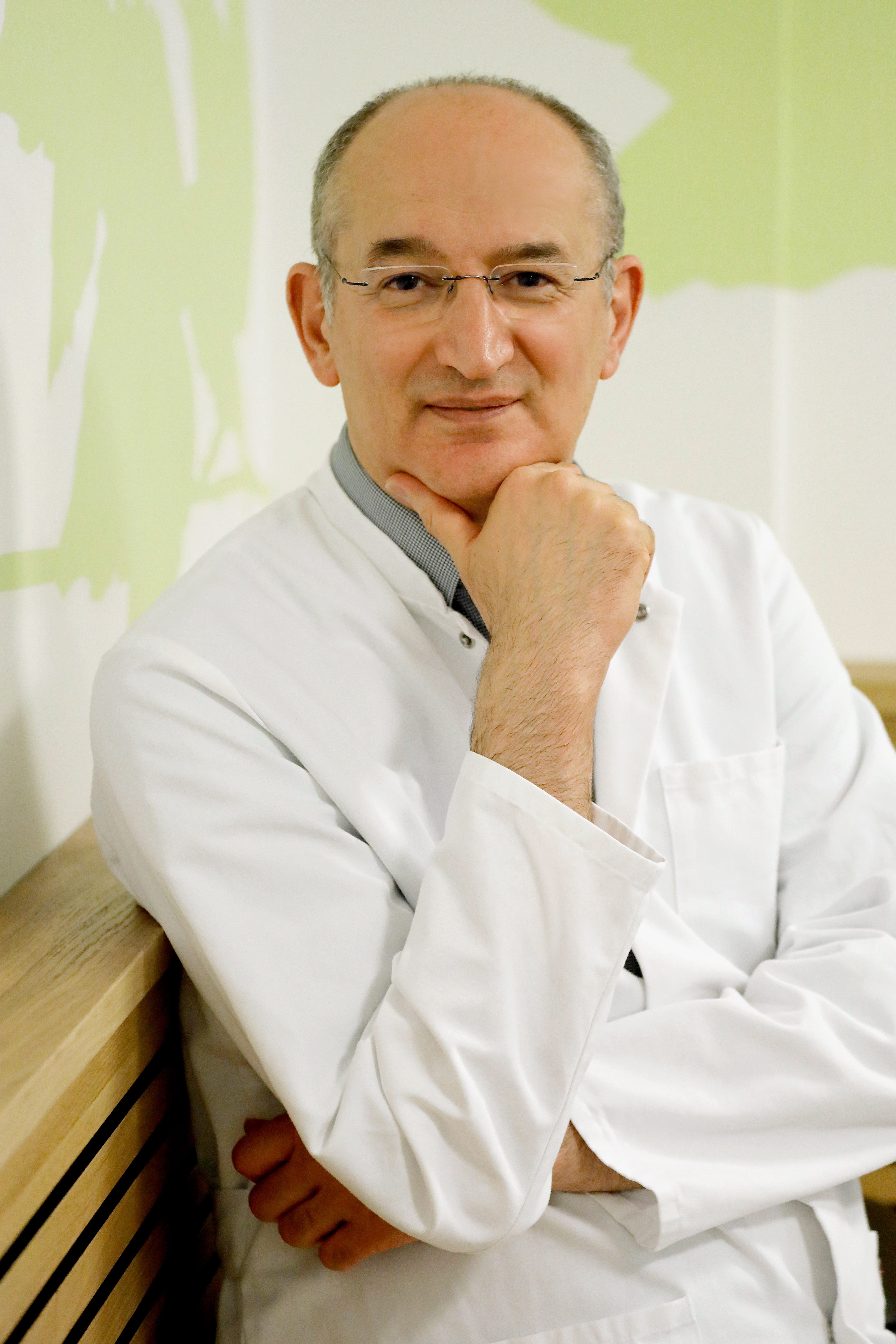 Prof.Dr. med. S. Sel